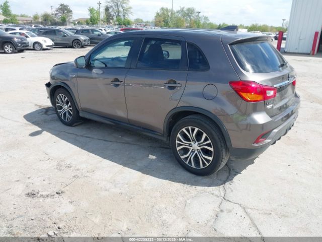 2018 MITSUBISHI OUTLANDER SPORT JA4AP3AU9JZ025814 Photo 2