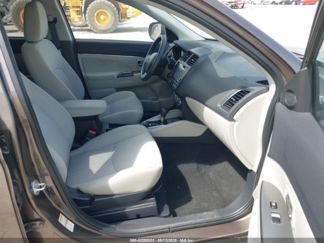 2018 MITSUBISHI OUTLANDER SPORT JA4AP3AU9JZ025814 Photo 4