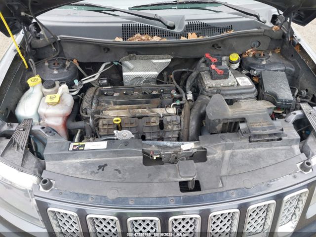 1C4NJDEB4ED642225 Jeep Compass Latitude