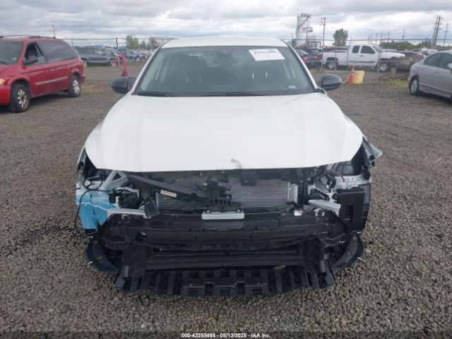 1N4BL4DV0SN380725 Nissan Altima Sv Fwd