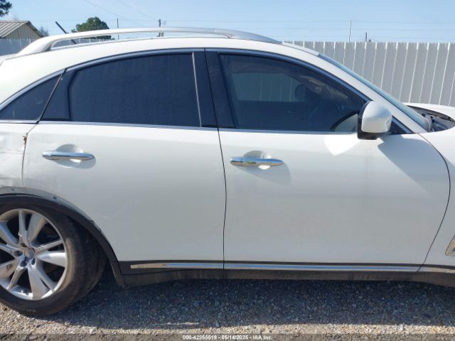 JN8CS1MU6FM382146 Infiniti QX70