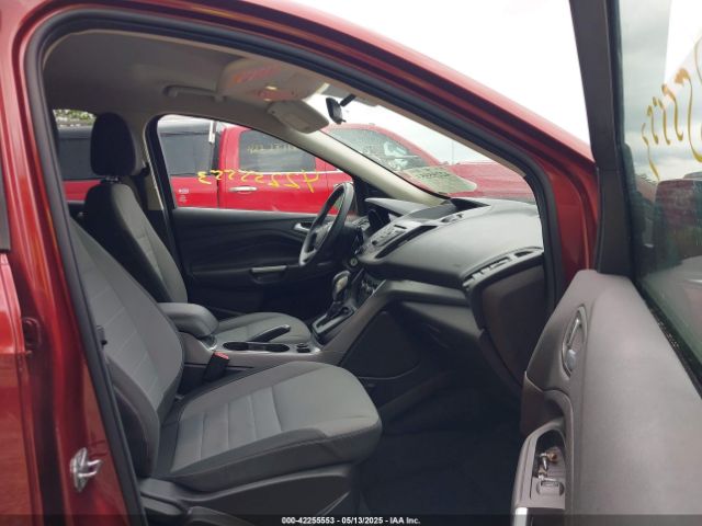1FMCU0GX5GUA63971 Ford ESCAPE SE