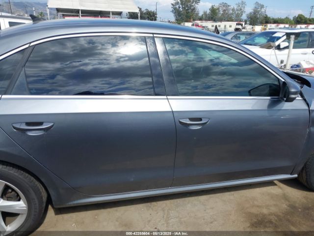 1VWBP7A35EC002125 Volkswagen Passat 2.5l Se