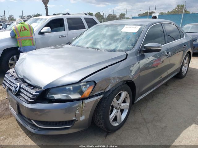1VWBP7A35EC002125 Volkswagen Passat 2.5l Se