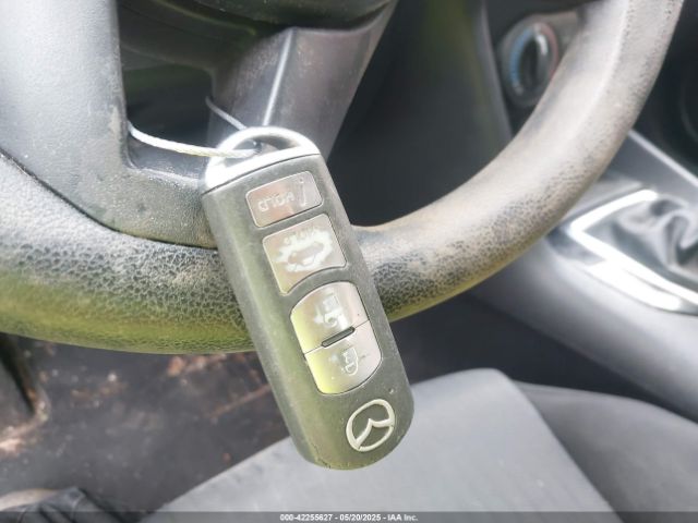 3MZBM1T78GM330047 Mazda Mazda3 I Sport