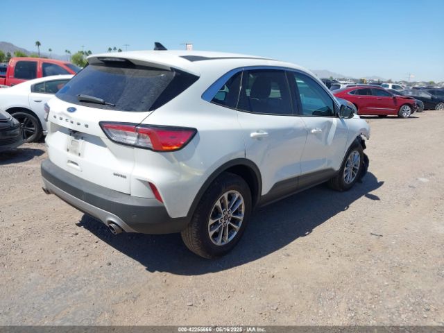 2022 FORD ESCAPE 1FMCU9G69NUA60967 Photo 3