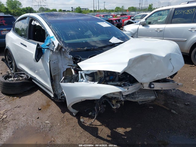 2023 TESLA MODEL X 7SAXCDE54PF375082 Photo 0