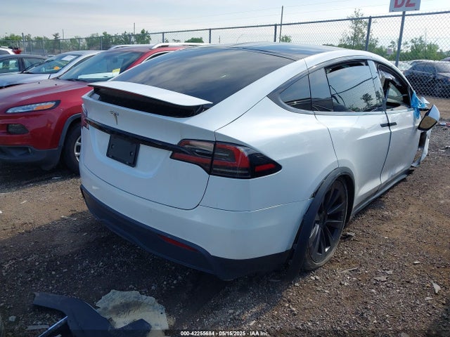 2023 TESLA MODEL X 7SAXCDE54PF375082 Photo 3