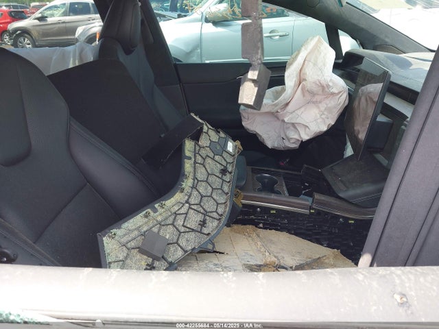 2023 TESLA MODEL X 7SAXCDE54PF375082 Photo 4