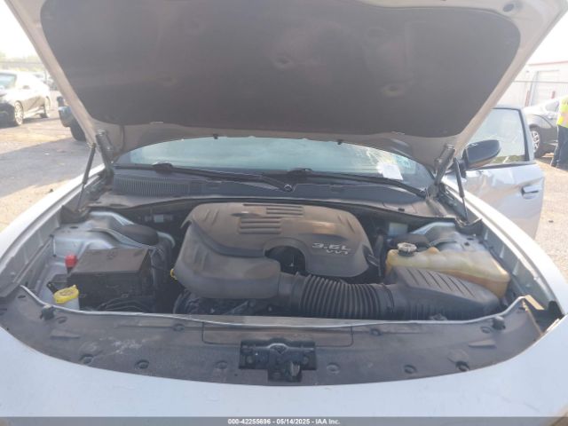 2C3CDXBGXMH570033 Dodge Charger Sxt Rwd