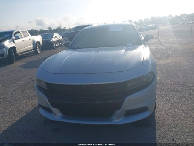 2C3CDXBGXMH570033 Dodge Charger Sxt Rwd