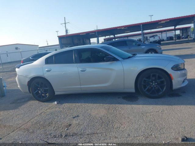 2C3CDXBGXMH570033 Dodge Charger Sxt Rwd