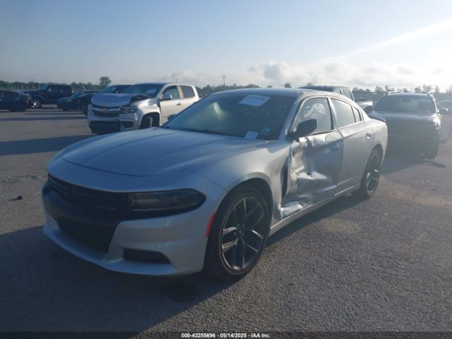 2C3CDXBGXMH570033 Dodge Charger Sxt Rwd