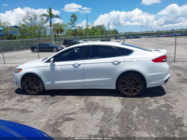 3FA6P0T96HR316536 Ford FUSION SE