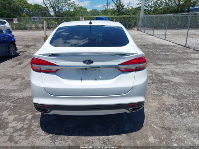 3FA6P0T96HR316536 Ford FUSION SE