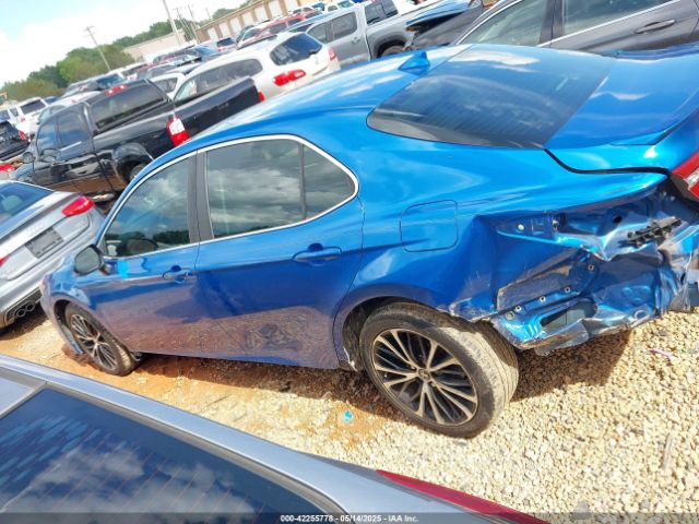4T1B11HK8KU161060 Toyota CAMRY SE