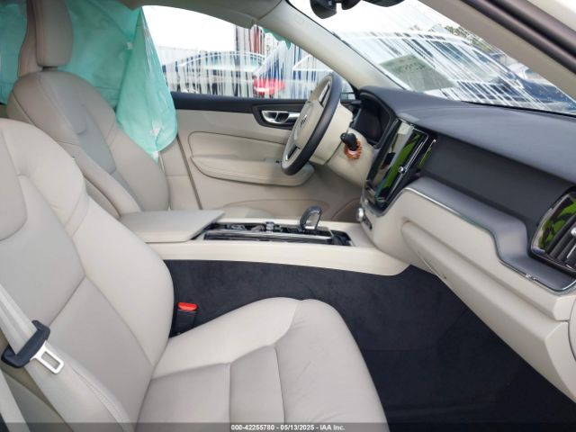 2024 VOLVO XC60 YV4L12RK2R1910232 Photo 4