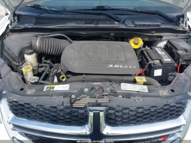 2C4RDGCG8HR600828 Dodge Grand Caravan Sxt