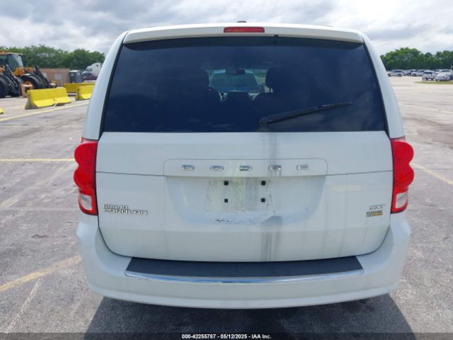 2C4RDGCG8HR600828 Dodge Grand Caravan Sxt