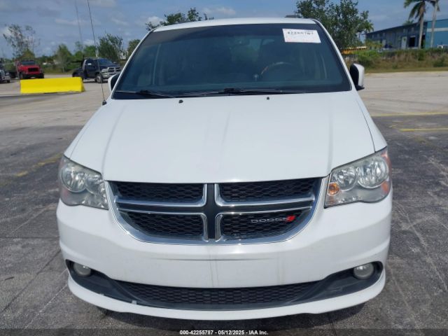 2C4RDGCG8HR600828 Dodge Grand Caravan Sxt
