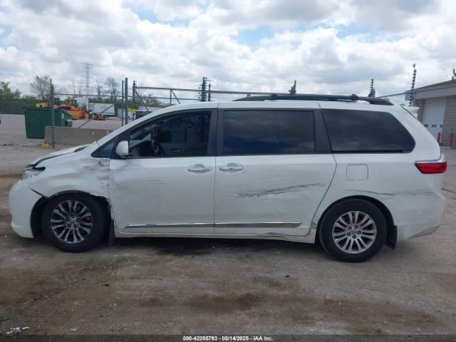 5TDYK3DC4GS702638 Toyota Sienna Xle 8 Passenger