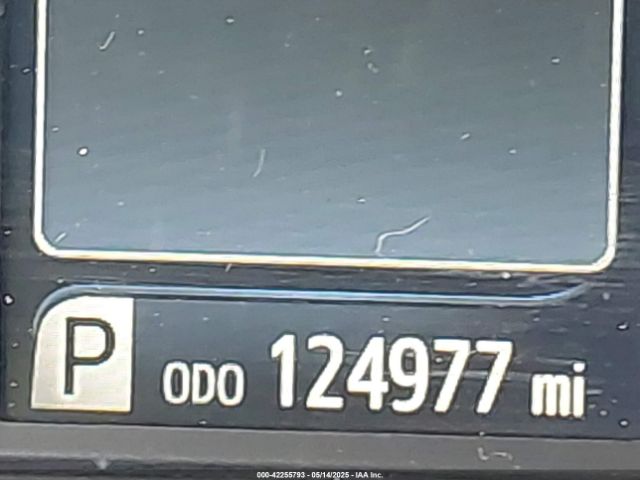 5TDYK3DC4GS702638 Toyota Sienna Xle 8 Passenger