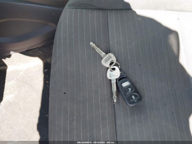 KNAFX4A6XF5269163 KIA FORTE LX