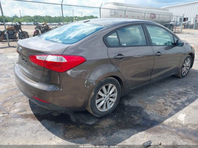 KNAFX4A6XF5269163 KIA FORTE LX