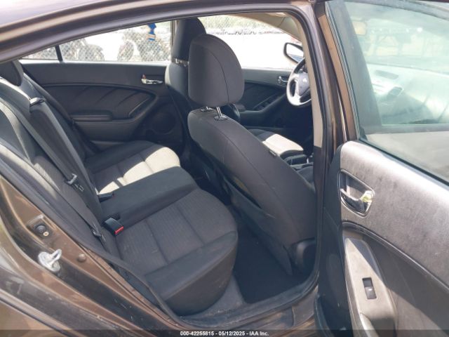 KNAFX4A6XF5269163 KIA FORTE LX