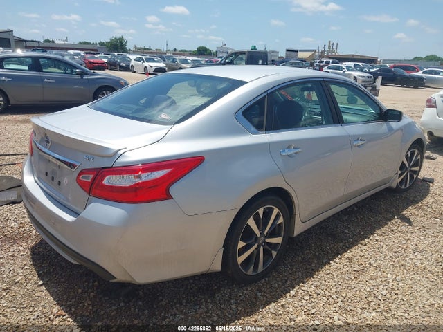 1N4AL3AP3GN318108 Nissan Altima