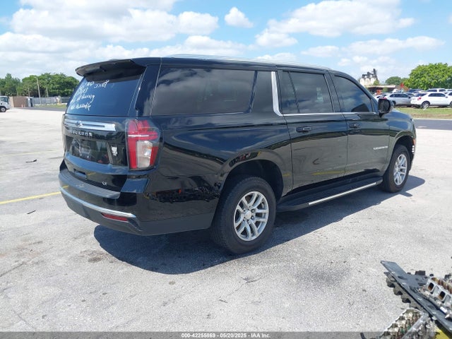 1GNSKCKD6NR220063 Chevrolet Suburban 4wd Lt