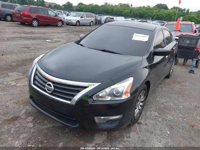 Nissan Altima 2.5 S 2014 1N4AL3AP1EN365893 Image 2
