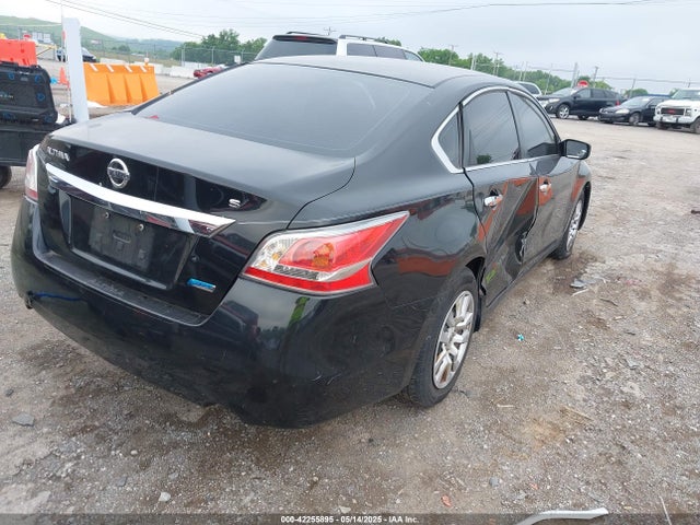 Nissan Altima 2.5 S 2014 1N4AL3AP1EN365893 Image 4