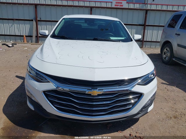 1G1ZE5STXRF162699 Chevrolet Malibu Fwd 2lt