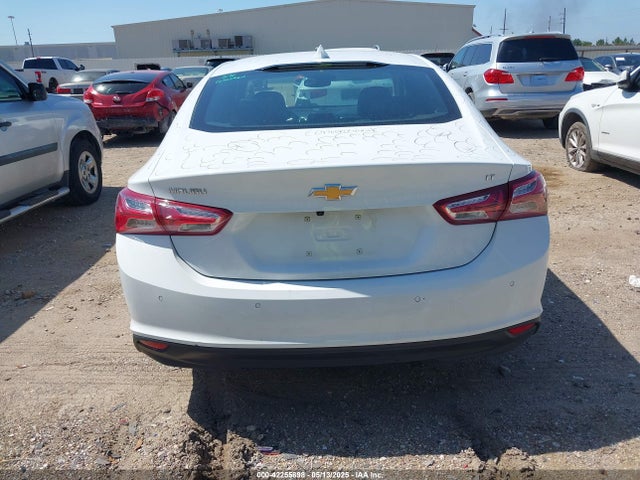 1G1ZE5STXRF162699 Chevrolet Malibu Fwd 2lt