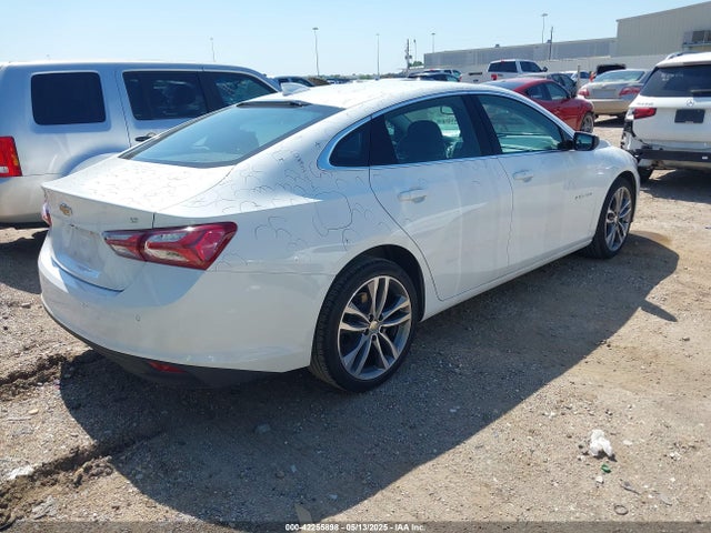 1G1ZE5STXRF162699 Chevrolet Malibu Fwd 2lt