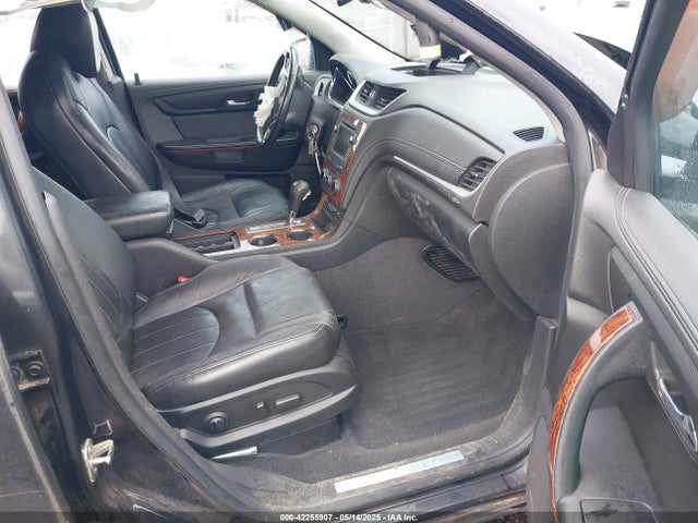 1GNKVJKD5EJ129988 Chevrolet llt