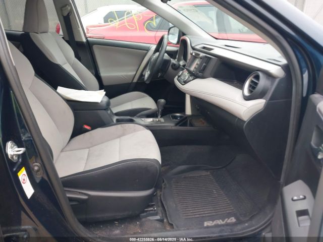 2T3RFREVXHW663162 Toyota Rav4 Xle