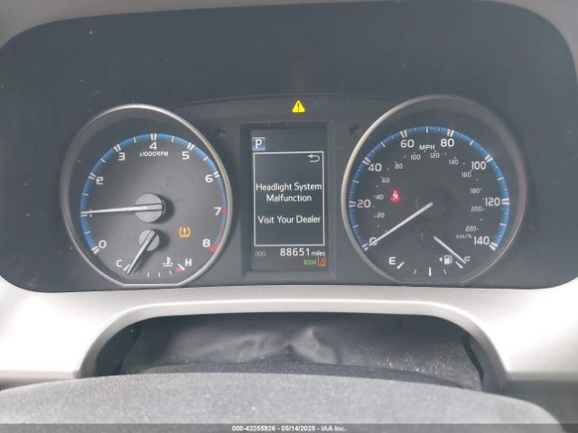 2T3RFREVXHW663162 Toyota Rav4 Xle