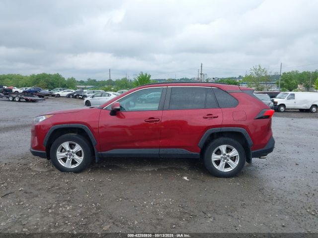 2T3P1RFV1MW195126 Toyota Rav4 Xle