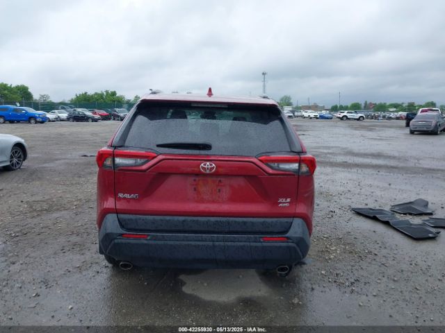 2T3P1RFV1MW195126 Toyota Rav4 Xle