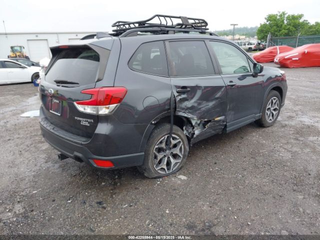 JF2SKAEC3KH512594 Subaru Forester Premium