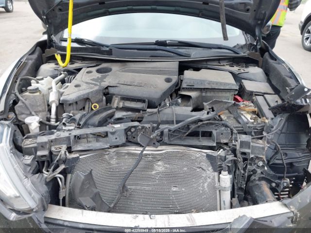 2018 NISSAN ALTIMA 1N4AL3AP0JC220107 Photo 9