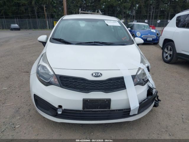 KNADM4A32F6427057 KIA RIO LX
