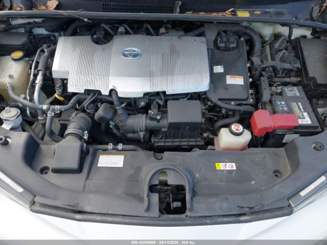JTDKARFU7H3045872 Toyota Prius Three Touring