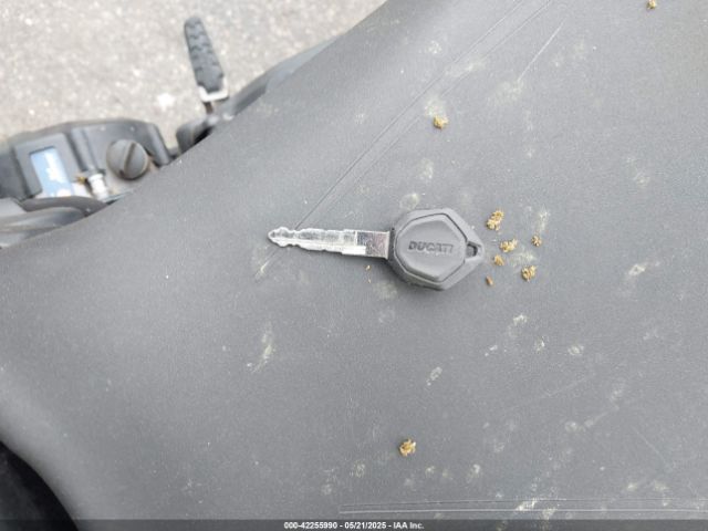 2021 DUCATI MONSTER ZDMMAMDTXMB002623 Photo 10