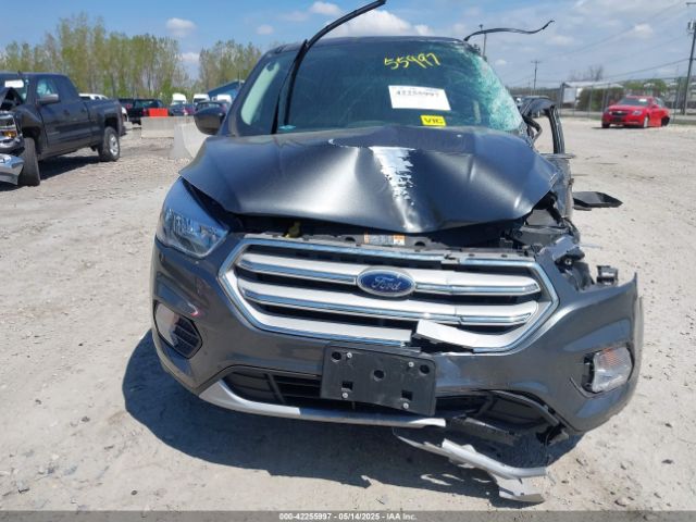 1FMCU9G93HUC88980 Ford ESCAPE SE