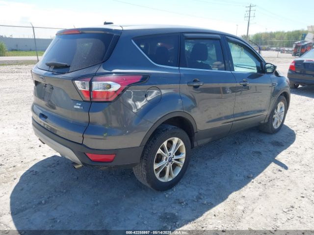 1FMCU9G93HUC88980 Ford ESCAPE SE