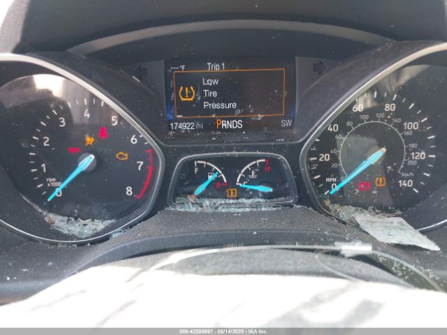 1FMCU9G93HUC88980 Ford ESCAPE SE