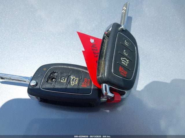 5NPE24AF7HH562938 Hyundai SONATA SE